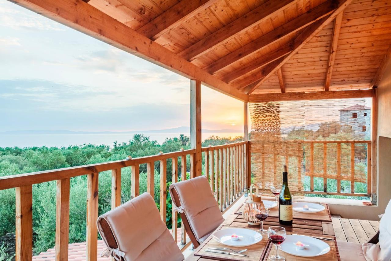 Selinitsa Stone Studio - Mani Seaview Retreat Agios Nikolaos  Exterior foto